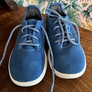 Blue Allbirds Treerunners, Size 8